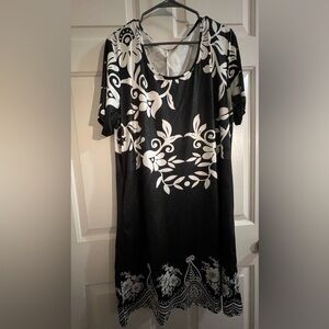 Paisley Midi Dress W/Pockets ✨